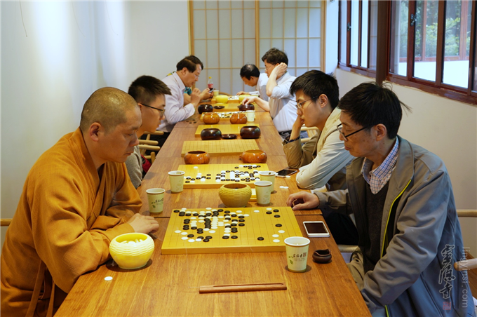 西湖坐隐&nbsp;慧智莲心——忻州佛教围棋交流中心在隐轩开设围棋公开课