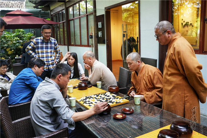 西湖坐隐&nbsp;慧智莲心——忻州佛教围棋交流中心在隐轩开设围棋公开课