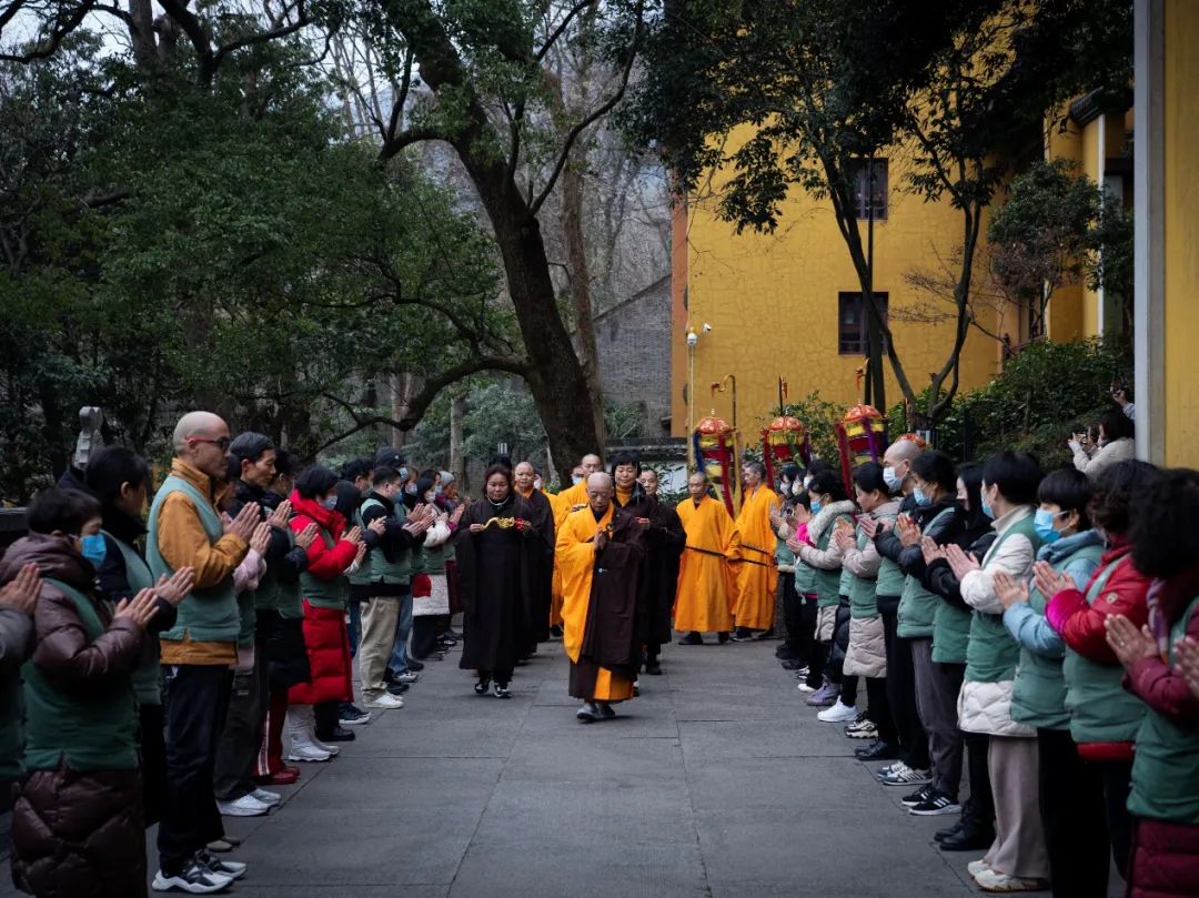 新闻｜癸卯腊八佛成道日 忻州翰林寺举行皈依法会