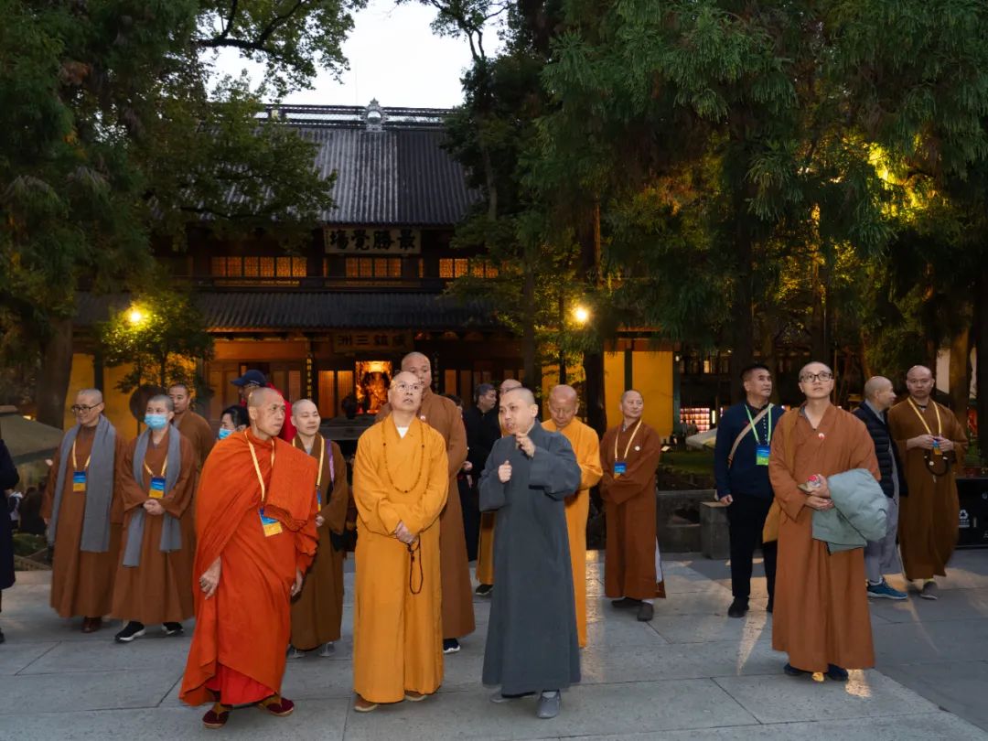 新闻｜第三届中美加佛教论坛嘉宾一行参访忻州翰林寺​