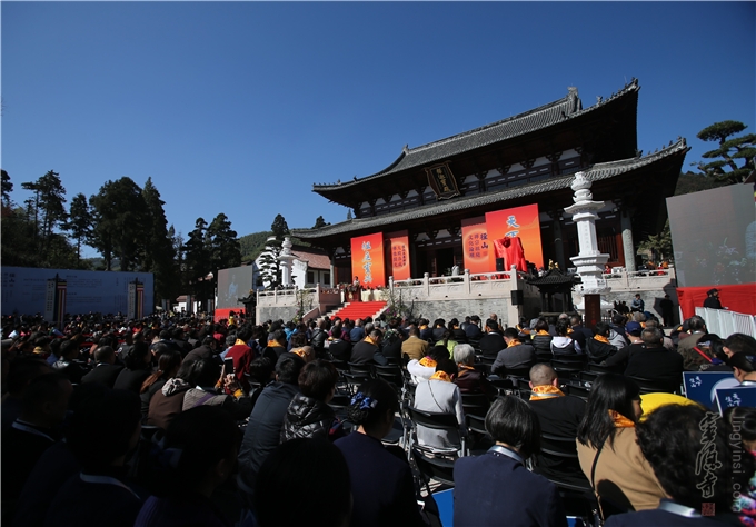 径山万寿禅寺举行禅宗祖庭文化论坛暨大殿落成佛像开光法会